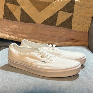 Vans White Classic Low-Top Canvas Sneakers